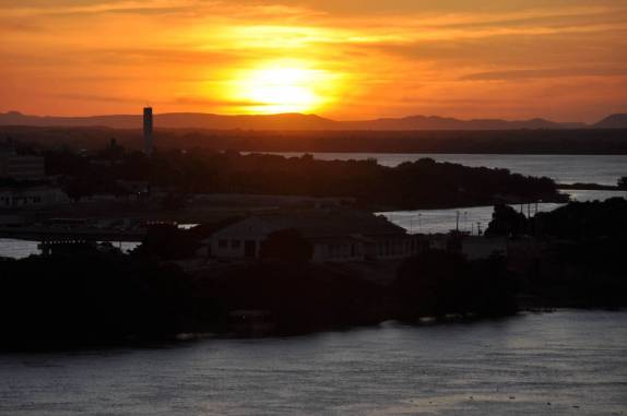 Pôr-do-sol no Velho Chico, em Petrolina - PE