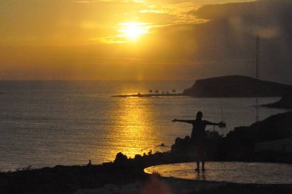 Pôr-do-sol visto do alto da ilha de Santa Bárbara em Abrolhos - BA Pôr-do-sol visto do alto da ilha de Santa Bárbara em Abrolhos - BA