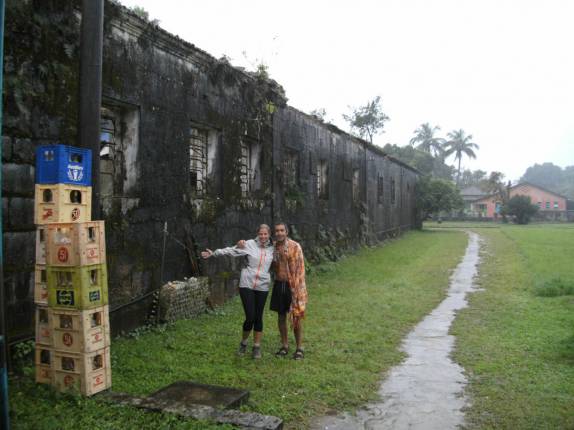 Ruínas da Casa Correcional de Dois Rios, na Ilha Grande - RJ