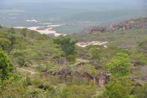 RuÃnas de antigas residências de garimpeiros em Igatu, na Chapada Diamantina - BA RuÃnas de antigas residências de garimpeiros em Igatu, na Chapada Diamantina - BA
