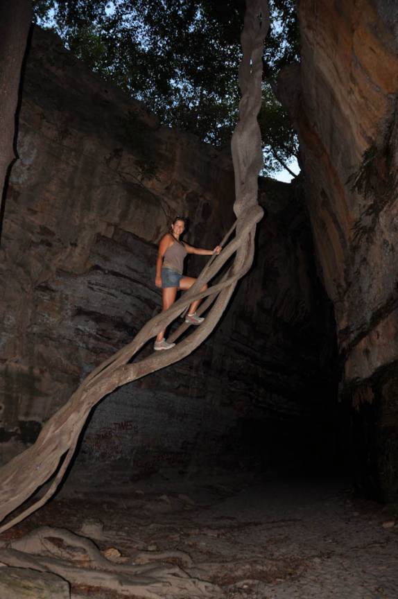 Saindo do canyon do Riacho do Boi no Parque Nacional da Serra das Confusões, no sul do Piauí