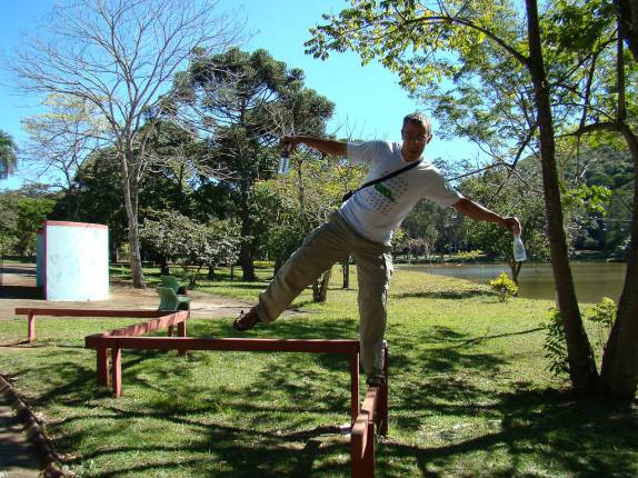 Se equilibrando no Parque das Águas em Caxambu - MG Se equilibrando no Parque das Águas em Caxambu - MG