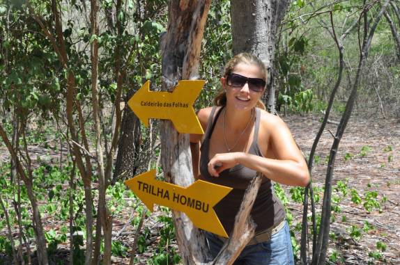 Setas indicativas na Serra da Capivara, próximo à São Raimundo Nonato - PI