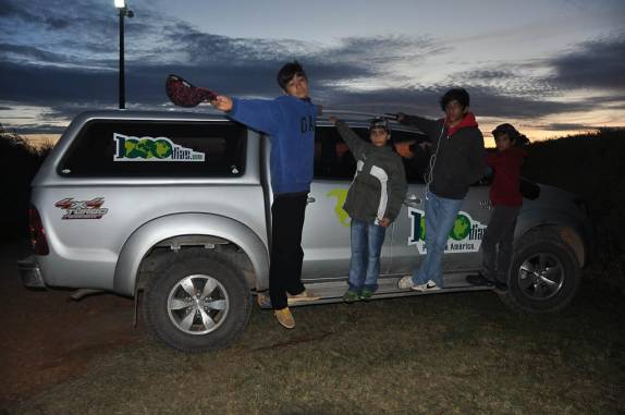 Sobrinhos fazendo a festa na Fiona no Pico do Gavião, em Andradas - MG Sobrinhos fazendo a festa na Fiona no Pico do Gavião, em Andradas - MG