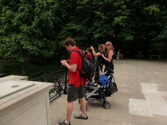 todos fotografando ao mesmo tempo, em visita ao Longwood Gardens, na Pennsylvania - Estados Unidos todos fotografando ao mesmo tempo, em visita ao Longwood Gardens, na Pennsylvania - Estados Unidos