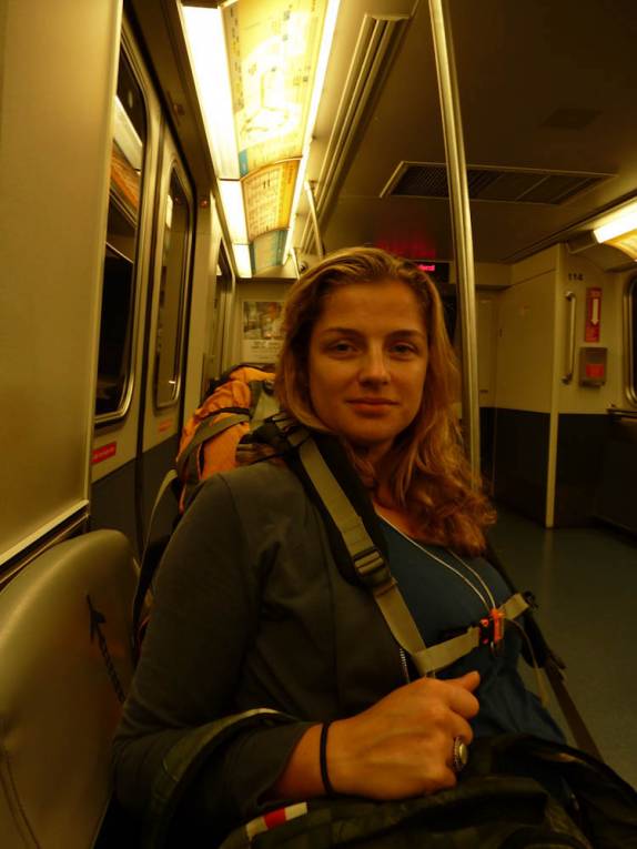 Trem de Nova Iorque para o JFK, nos Estados Unidos Trem de Nova Iorque para o JFK, nos Estados Unidos