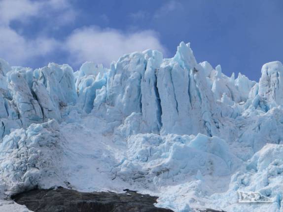 Uma das inúmeras geleiras ao longo do Drygalski Fjord, na Geórgia do Sul Uma das inúmeras geleiras ao longo do Drygalski Fjord, na Geórgia do Sul