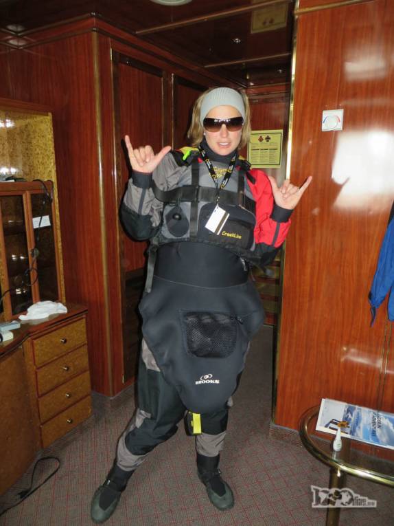 Vestida para nossa primeira sessão de caiaque, em Prion Island, na Geórgia do Sul