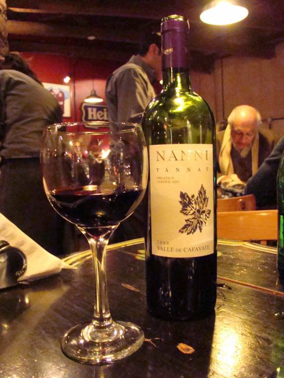 Vinho de Cafayate, em Salta - Argentina Vinho de Cafayate, em Salta - Argentina