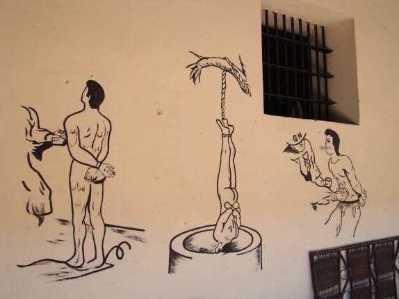 Visita à antiga prisão somozista em León, na Nicarágua. Visita à antiga prisão somozista em León, na Nicarágua.