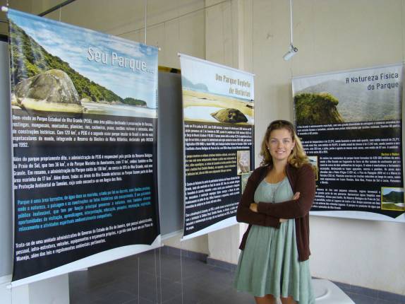 Visitando o Centro de Visitantes do INEA em Abraão, na Ilha Grande - RJ Visitando o Centro de Visitantes do INEA em Abraão, na Ilha Grande - RJ