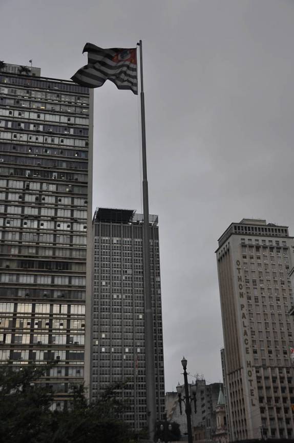 Vista a partir do Viaduto do Chá, no centro de São Paulo Vista a partir do Viaduto do Chá, no centro de São Paulo
