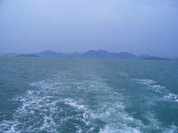 Vista da costa capixaba a caminho do mergulho no Victory 8B, em Guarapari - ES Vista da costa capixaba a caminho do mergulho no Victory 8B, em Guarapari - ES