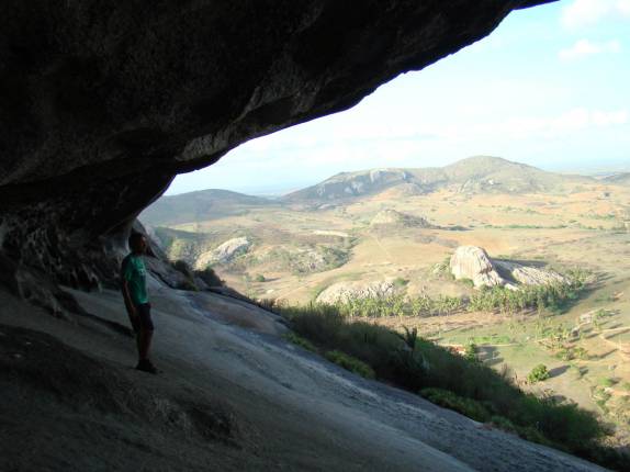 Visual à partir da boca da pedra, no Parque Estadual da Pedra da Boca, na Paraíba, fronteira com Passa e Fica - RN