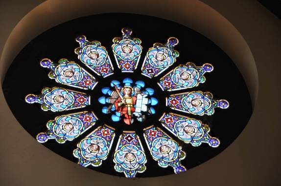 Vitrais no Interior da Igreja do Santuário do Caraça - MG Vitrais no Interior da Igreja do Santuário do Caraça - MG