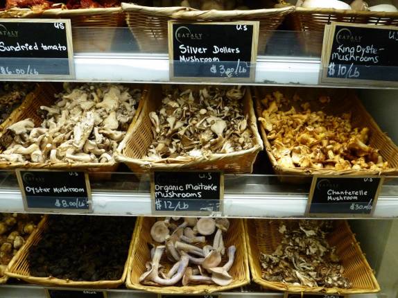 Vnda de cogumelos no 'Eat-aly', em Nova Iorque - Estados Unidos