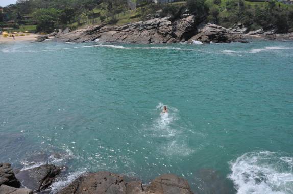 Voltando a nado para a praia da Ferradurinha, em Búzios - RJ Voltando a nado para a praia da Ferradurinha, em Búzios - RJ