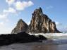 Os Dois Irmãos na Praia da Cacimba, em Fernando de Noronha - PE